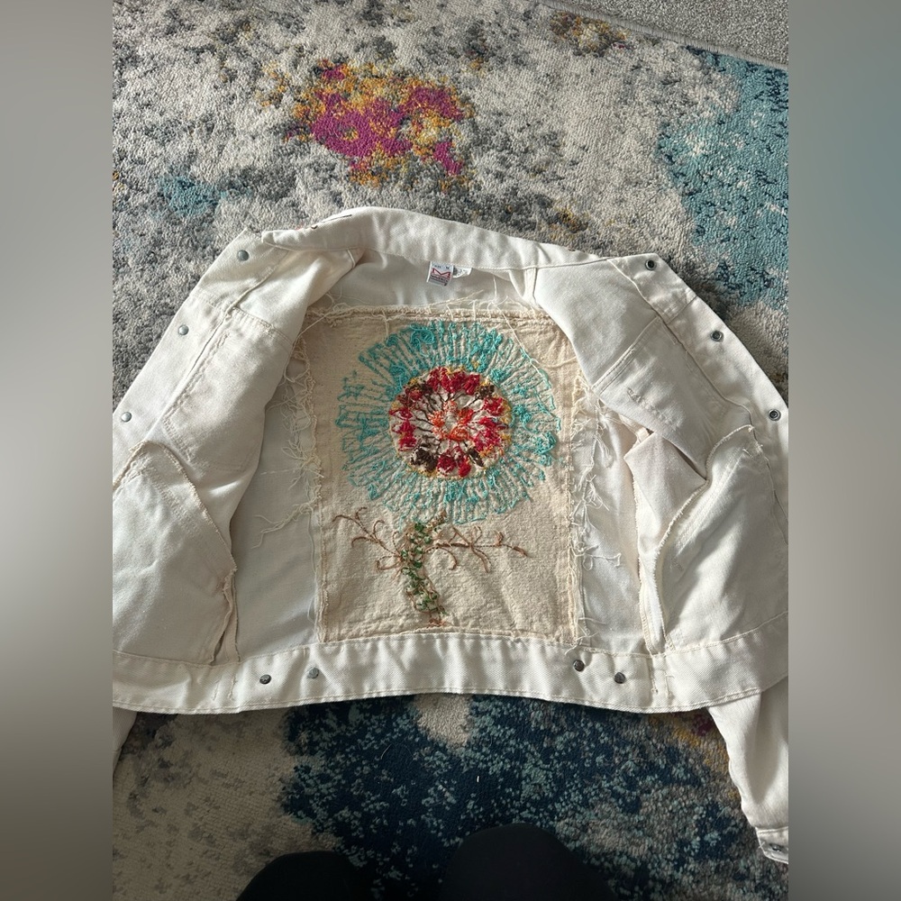 Vintage Embroidered Maverick Tan Denim Jacket Made in USA Unique One of a Kind S - Picture 8 of 8